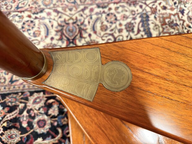 Klassiek-Engels-Antiek-Oud-Chesterfield-Originele-Globe-Wernicke-Trap-Bibliotheektrap