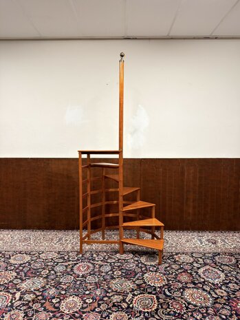 Zeer-Grote-Klassiek-Engels-Antiek-Oud-Chesterfield-Originele-Globe-Wernicke-Trap-Bibliotheektrap