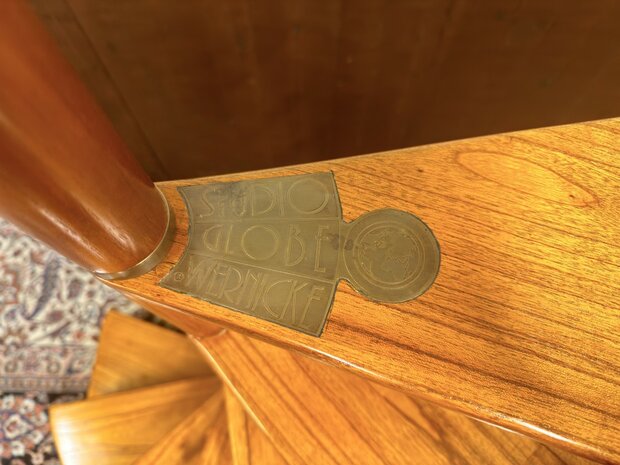 Zeer-Grote-Klassiek-Engels-Antiek-Oud-Chesterfield-Originele-Globe-Wernicke-Trap-Bibliotheektrap