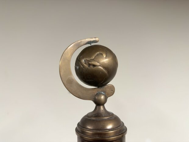 Zeer-Grote-Klassiek-Engels-Antiek-Oud-Chesterfield-Originele-Globe-Wernicke-Trap-Bibliotheektrap