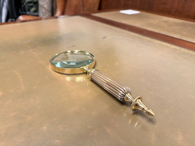 Antiek-klassiek-messing-vergroot-glas-loep-1