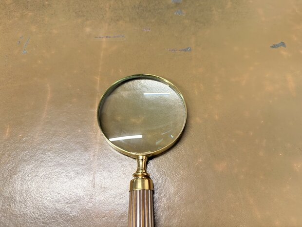 Antiek-klassiek-messing-vergroot-glas-loep-2