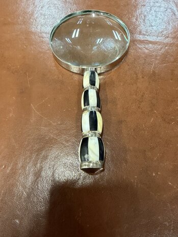 Antiek-klassiek-vergroot-glas-loep-met-botten-inleg-1