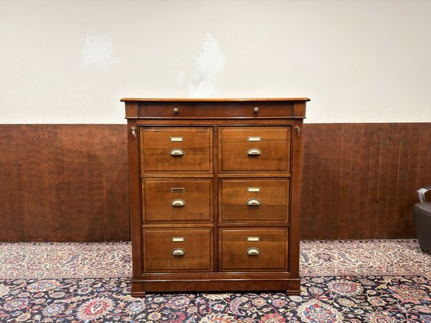 Klassiek-Italiaans-Antiek-Oud-Chesterfield-Archiefkast-Kantoorkast-Ladekast