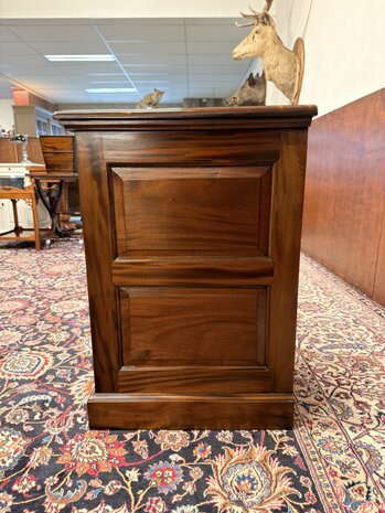 Klassiek-Engels-Antiek-Oud-Chesterfield-Archiefkast-Kantoorkast-Ladekast