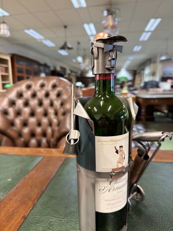 Wijnfles-Houder-als-Golfer