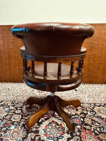 Klassiek-Engels-Engelse-Antiek-Chesterfield-Captain-President-Director-Chair-Bureaustoel