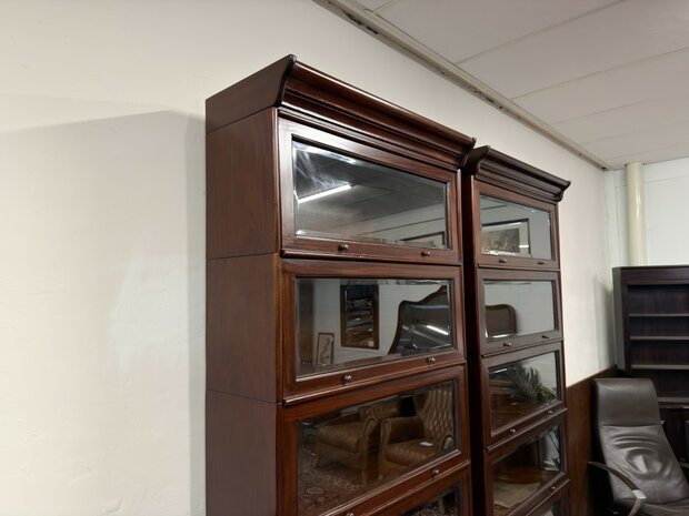 Klassiek-Oud-Antiek-Engels-Chesterfield-Mahonie-Globe-Wernicke-Boekenkast-Kast-Bibliotheekkast