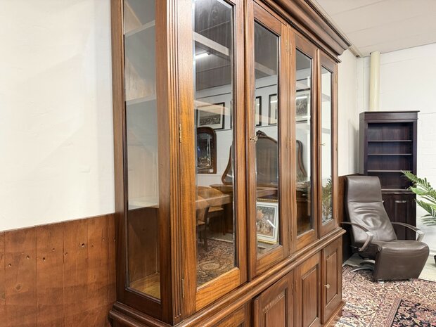 Klassiek-Engels-Antiek-Oud-Chesterfield-Mahonie-Buffetkast-Boekenkast-Kast