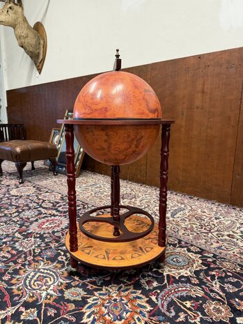 Klassiek-Engels-Antiek-Oud-Chesterfield-Globe-Wereldbol-Globebar-Bar