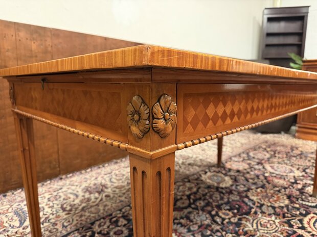 Klassiek-Antiek-Oud-Engels-Chesterfield-Schrijftafel-Bureau-Desk-met-Groen-Leder-Ingelegd-5