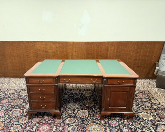 Klassiek-Oud-Antiek-Engels-Chesterfield-Vintage-Bureau-Bureel-Desk-Partnerdesk-Mahonie-Groen-Leder-3