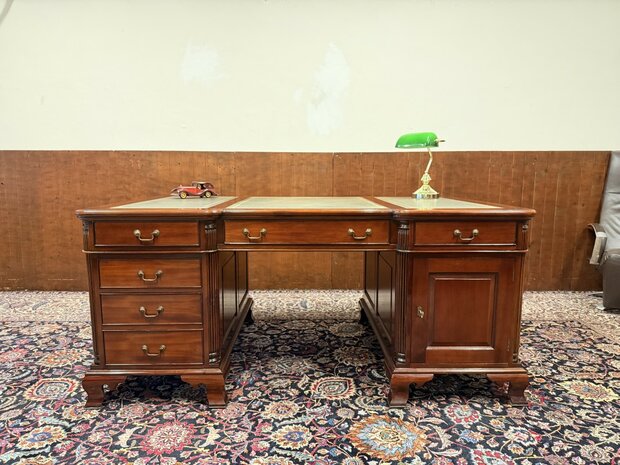 Klassiek-Engels-Oud-Antiek-Chesterfield-Vintage-Bureau-Partnerdesk-Desk-met-Groen-Leder-Ingelegd