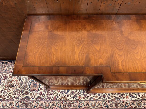 Klassiek-Engels-Antiek-Oud-Chesterfield-Vintage-Art-Deco-Dressoir-Kantoorkast-Kast-Kersenhout