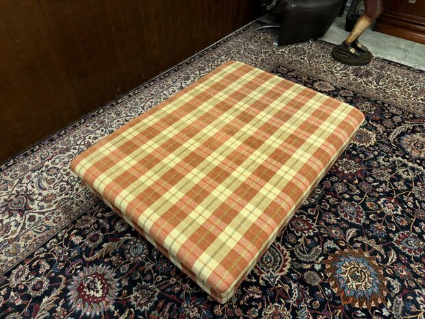 Klassiek-Oud-Antiek-Engels-Antiek-Vintage-Chesterfield-Gestoffeerde-Hocker-Salontafel