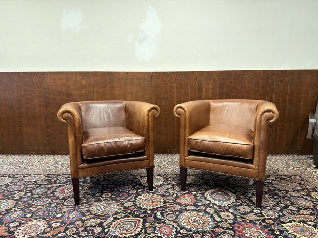 Klassiek-Oud-Antiek-Engels-Antiek-Vintage-Chesterfield-Schaap-Leder-Fauteuil-Arm-Chair-Laura-Ashley