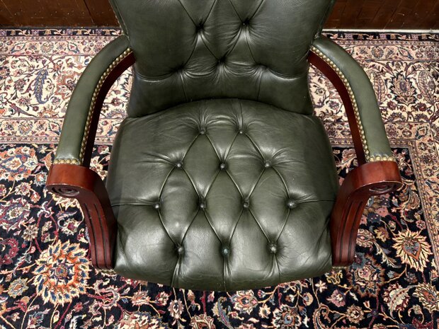 Klassiek-Oud-Antiek-Engels-Antiek-Vintage-Chesterfield-Bureaustoel-President-Chair-Groen-Leder