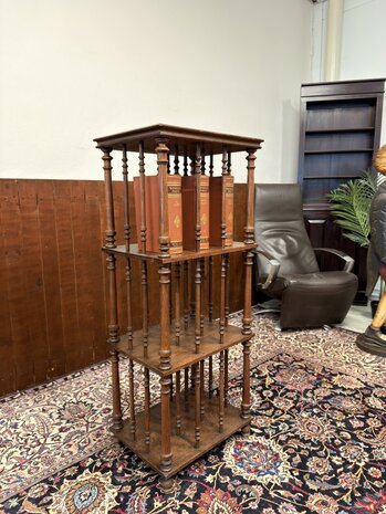 Klassiek-Oud-Antiek-Engels-Antiek-Vintage-Chesterfield-Boekenmolen-Boekenrek-Boekenkast