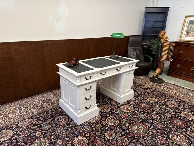 Klassiek-Oud-Antiek-Engels-Antiek-Vintage-Chesterfield-Wit-Bureau-Desk-Partnerdesk-Zwart-Leder