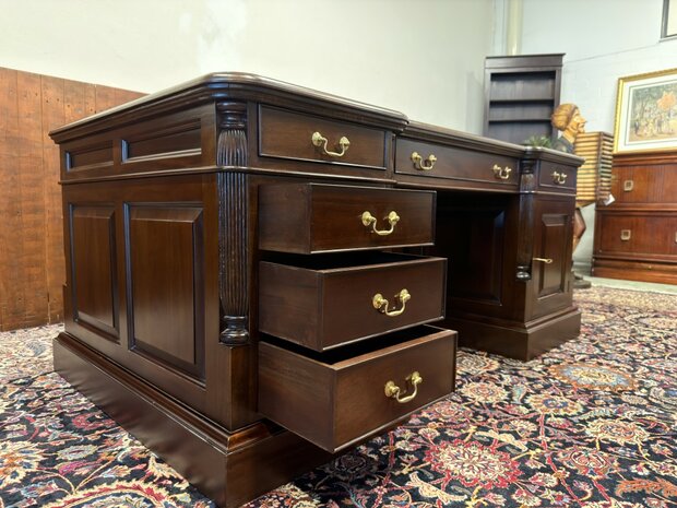 Klassiek-Oud-Antiek-Engels-Antiek-Vintage-Chesterfield-Bureau-Desk-Partnerdesk-Groen-Leder