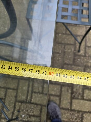 Smeedijzeren-tuinset-bistroset-tuintafel-met-stoelen-Buintentafel