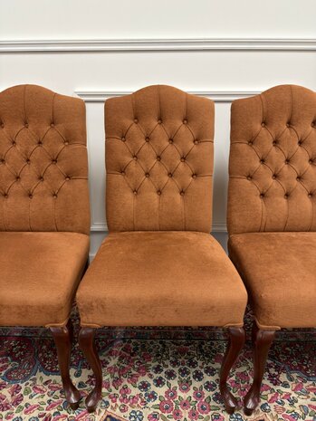 Set-Klassiek-Antiek-Oud-Engels-Chesterfield-Vintage-Set-Stoelen-Eetkamerstoelen