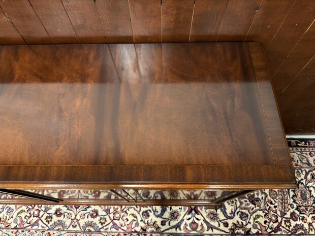 Klassiek-Antiek-Oud-Engels-Chesterfield-Set-Vintage-Heldense-Exclusive-Kantoorkast-Kantoor-Kast-Dressoir