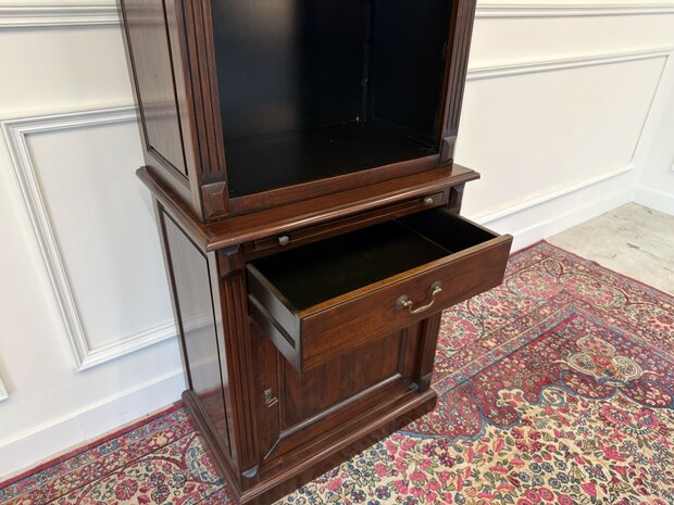 Klassiek-Engels-Oud-Antiek-Vintage-Chesterfield-Mahonie-Boekenkast-Kast