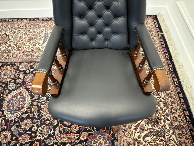Klassiek-Engels-Antiek-Oud-Chesterfield-Vintage-Bureaustoel-President-Chair-Zwart-Leder