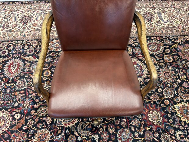 Klassiek-Engels-Antiek-Oud-Chesterfield-Vintage-Bureaustoel-President-Chair-Bordeaux-Leder