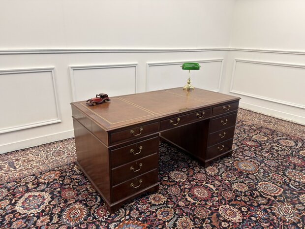 Klassiek-Engels-Antiek-Oud-Vintage-Chesterfield-Bureau-Desk-Partnerdesk-Bruin-Leder