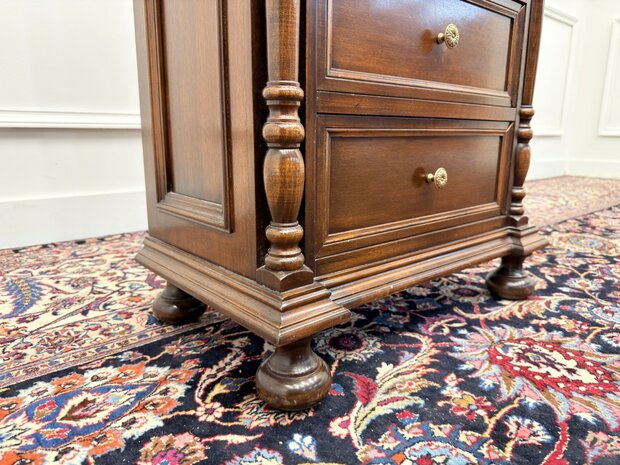 Klassiek-Engels-Antiek-Oud-Vintage-Chesterfield-Italiaanse-Selva-Ladekast-Kantoorkast