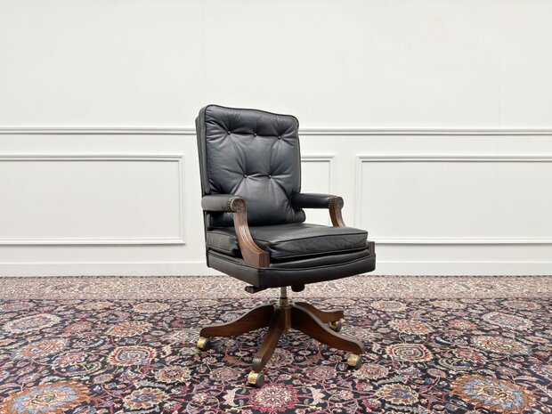 Klassiek-Engels-Antiek-Oud-Vintage-Chesterfield-Bureaustoel-President-Chair-Zwart-Leder