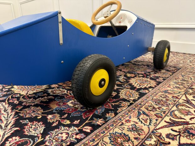 Postmodern pedal car by Christophe Gilet for Vilac 7
