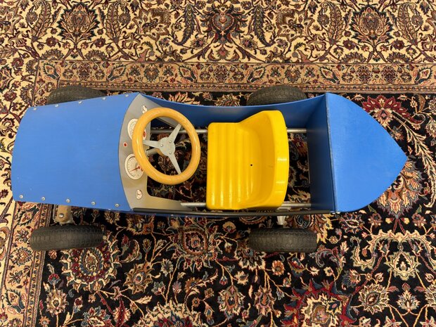 Postmodern pedal car by Christophe Gilet for Vilac 10