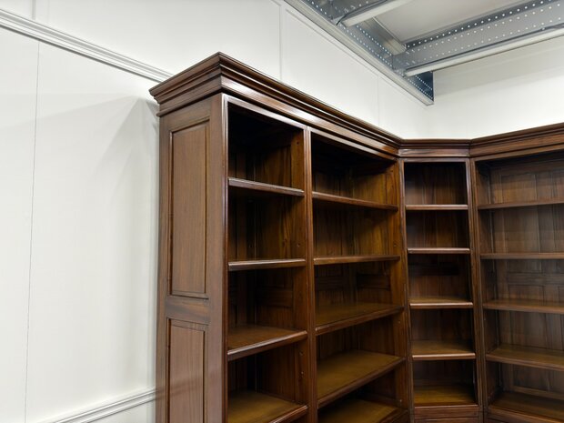 Klassiek-Antiek-Oud-Engels-Vintage-Chesterfield-Mahonie-Boekenkast-Hoekkast-Kast
