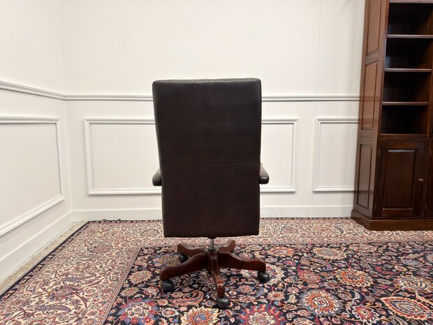 Klassiek-Engels-Antiek-Oud-Vintage-Chesterfield-Bureaustoel-President-Chair-Oxblood-Bruin-Leder