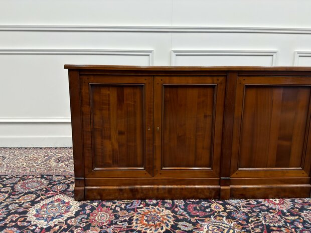 Klassiek-Italiaans-Antiek-Oud-Vintage-Chesterfield-Kantoorkast-Kast-Dressoir-Kersenhout