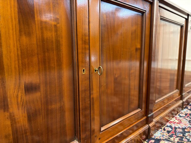 Klassiek-Italiaans-Antiek-Oud-Vintage-Chesterfield-Kantoorkast-Kast-Dressoir-Kersenhout