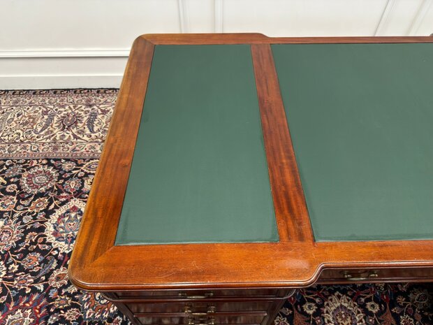 Klassiek-Engels-Antiek-Oud-Vintage-Chesterfield-Bureau-Desk-Partnerdesk-Groen-Leder-Ingelegd