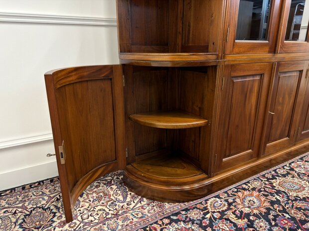 Klassiek-Engels-Oud-Antiek-Chesterfield-Vintage-Boekenkast-Bibiotheekkast-Buffetkast-Kast