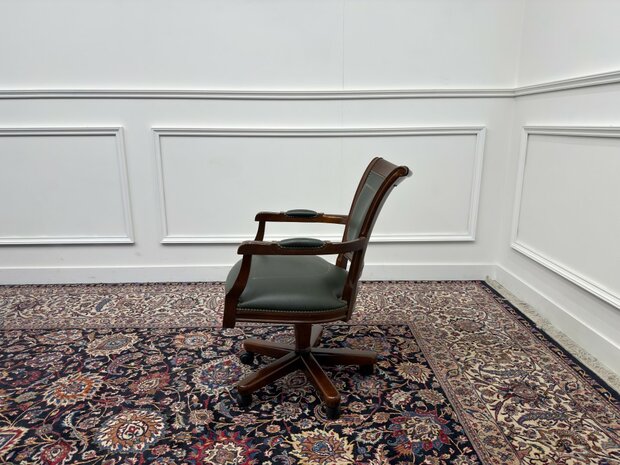 Klassiek-Antiek-Engels-Oud-Chesterfield-Bureaustoel-President-Chair-Groen-Leder