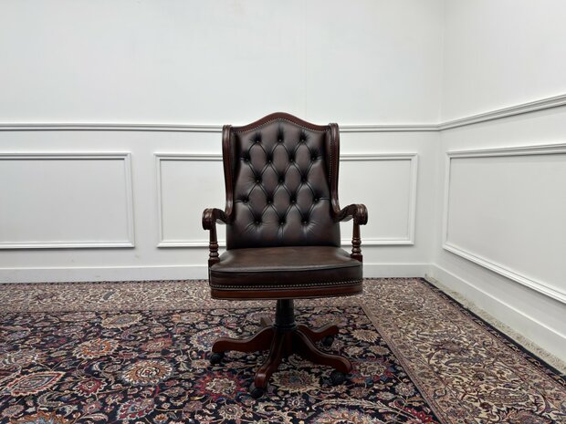 Klassiek-Antiek-Engels-Oud-Chesterfield-Bureaustoel-Director-President-Chair-Bruin-Leder
