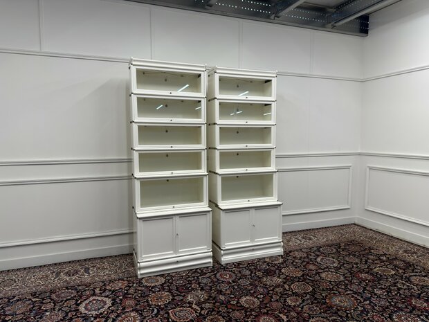 Klassiek-Antiek-Engels-Oud-Chesterfield-Originele-Globe-Wernicke-Boekenkast-Bibliotheekkast-Kast-Wit