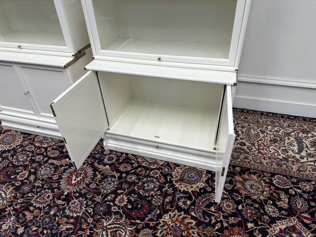Klassiek-Antiek-Engels-Oud-Chesterfield-Originele-Globe-Wernicke-Boekenkast-Bibliotheekkast-Kast-Wit