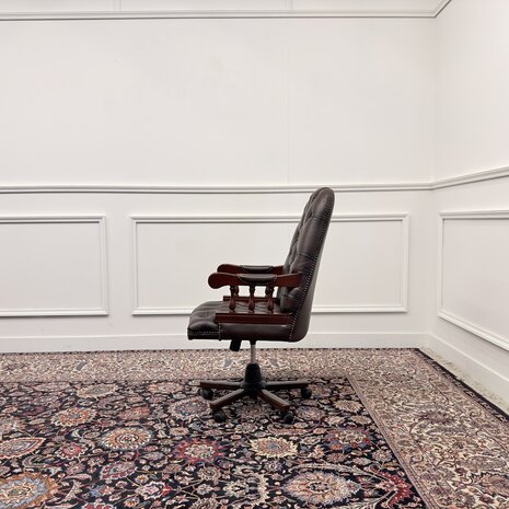 Klassiek-Antiek-Engels-Oud-Chesterfield-Bureaustoel-Desk-President-Chair-Bruin-Leder
