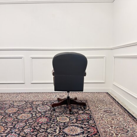 Klassiek-Antiek-Engels-Oud-Chesterfield-Bureaustoel-Desk-President-Chair-Bruin-Leder