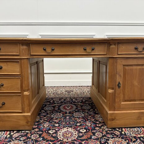 Klassiek-Antiek-Engels-Oud-Chesterfield-Teakhouten-Teak-Bureau-Bruin-Leder