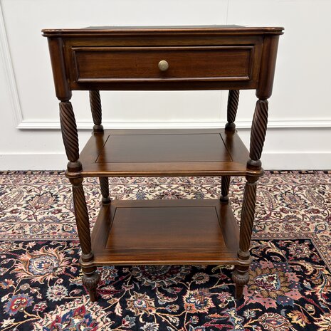 Klassiek-Oud-Antiek-Engels-Chesterfield-Vintage-Sidetable-Side-Table-Bijzettafel