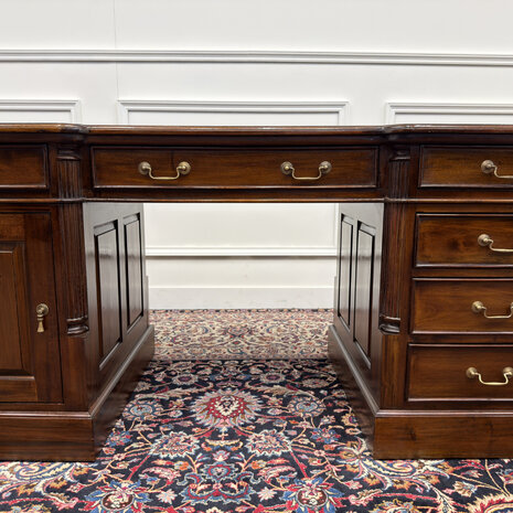 Klassiek-Engels-Oud-Antiek-Vintage-Chesterfield-Bureau-Desk-Groen-Leder